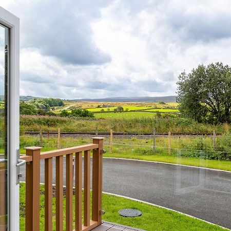 Great Harlow Views Newby  Exterior foto