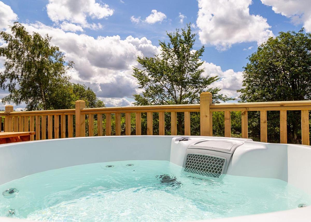 Great Harlow Views Newby  Exterior foto